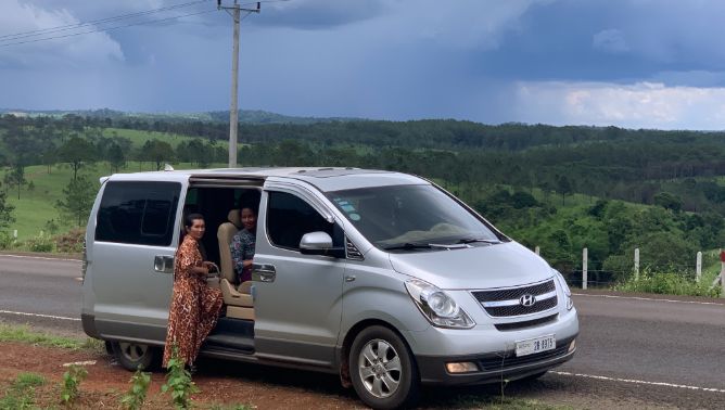 Phnom Penh Taxi Drivers - Phnom Penh to Poi Pet (Border)